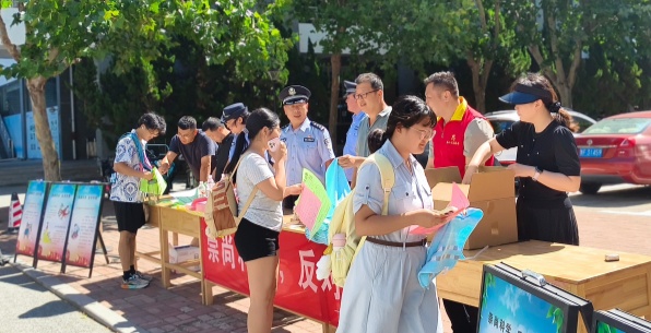 山东省多地联动进学校进社区，确保全国科普月反邪教警示教育联合行动落地
