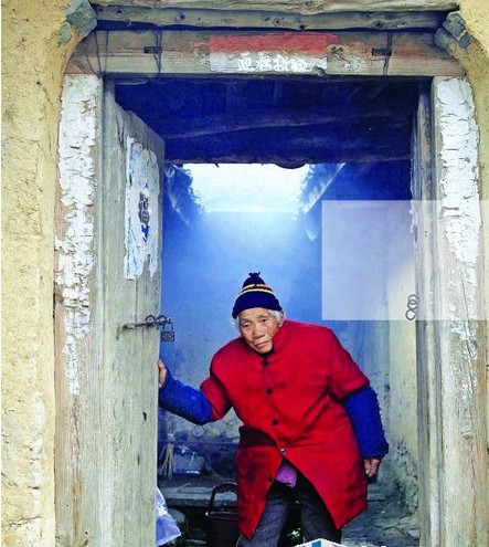 湖北襄阳一对夫妻因沉迷邪教自杀
