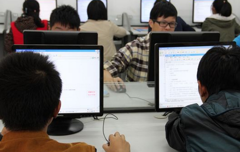 安徽省灵璧县借助四大平台推进反邪教活动