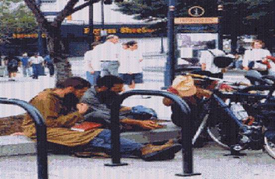 邪教“兄弟会”头目吉姆·罗伯茨病亡