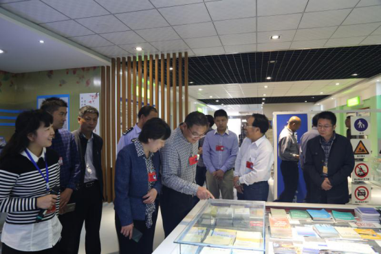 江苏省泗洪县人大代表参观 反邪教警示教育中心