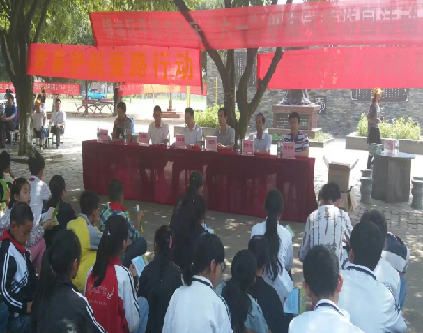 广西北海市银海区利用校园庆“六一”游园活动契机大力开展反邪教等宣传教育活动