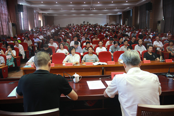 浙江省台州市黄岩区在民间信仰活动 场所负责人会议上开展反邪教宣传