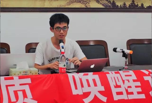 中特反邪进礼堂 欢歌笑语不散场
