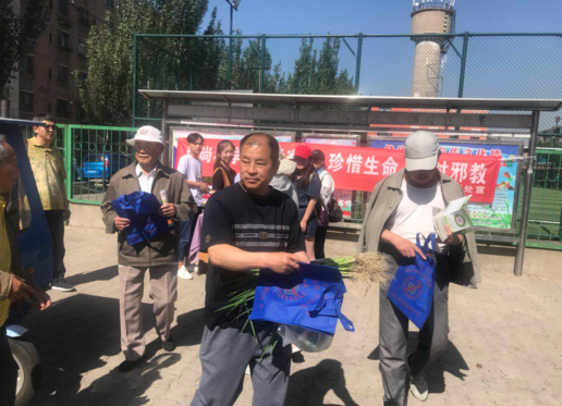 内蒙古包头市昆都仑区昆工路街道开展反邪教宣传活动