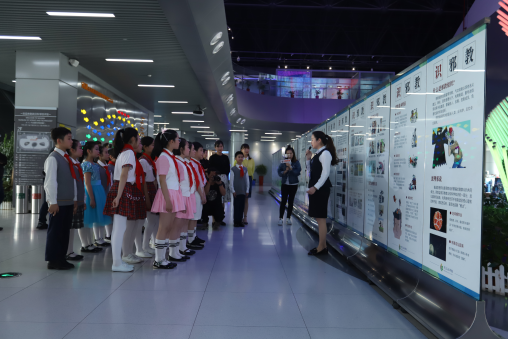 湖北省武汉市积极运用新媒体开展反邪教宣传