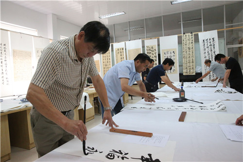 图片3 图片3