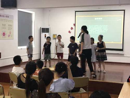 宁波大红鹰学院反邪教实践团开展互动游戏活动宣传反邪教 宁波大红鹰学院反邪教实践团开展互动游戏活动宣传反邪教