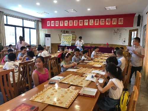 小棋手争当反邪“小卫士”2 小棋手争当反邪“小卫士”2