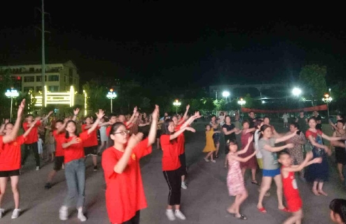 全民舞动，释放活力——齐跳反邪操