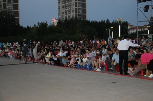 内蒙古锡林郭勒盟反邪教消夏巡演2 内蒙古锡林郭勒盟反邪教消夏巡演2