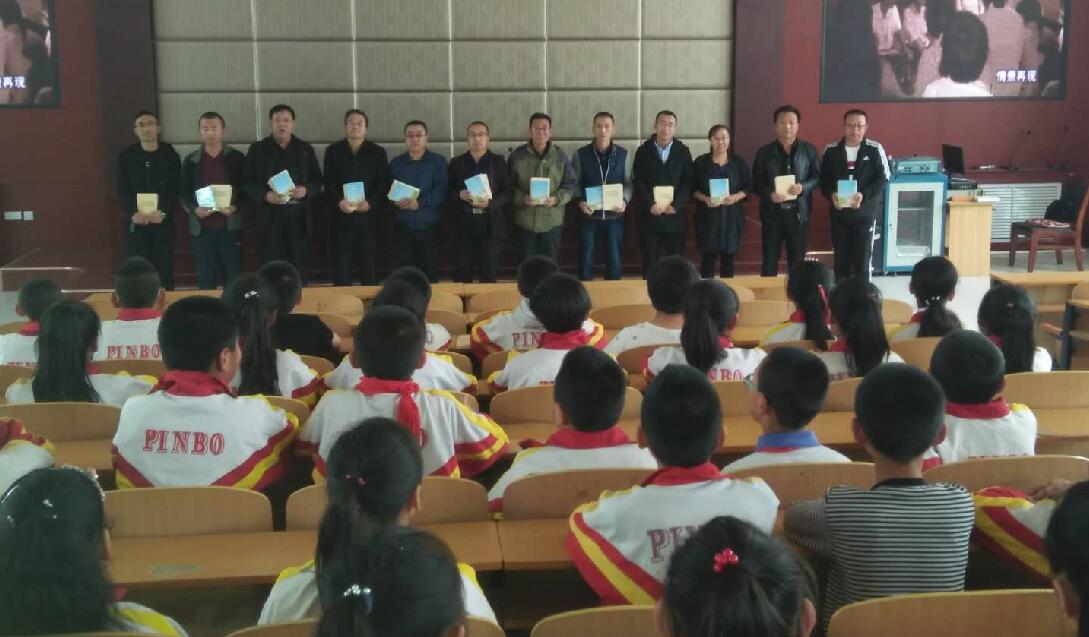 内蒙古乌兰察布丰镇市 举办“崇尚科学  反对邪教”大讲堂