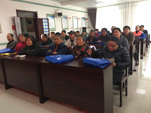 反邪教知识下乡活动2 反邪教知识下乡活动2
