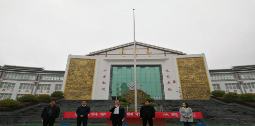 图片1 图片1