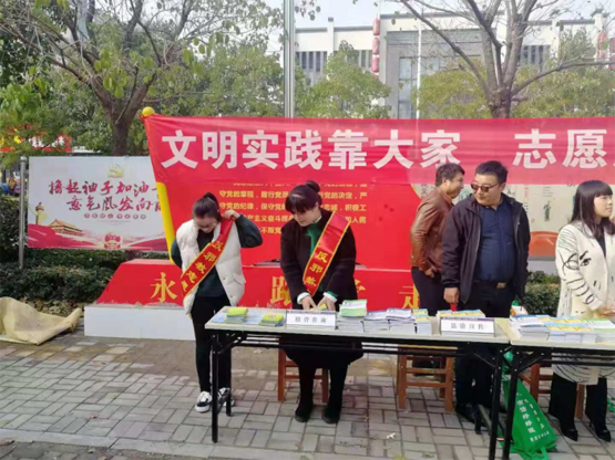 江苏省徐州市贾汪区深入社区开展反邪教宣传巡演活动