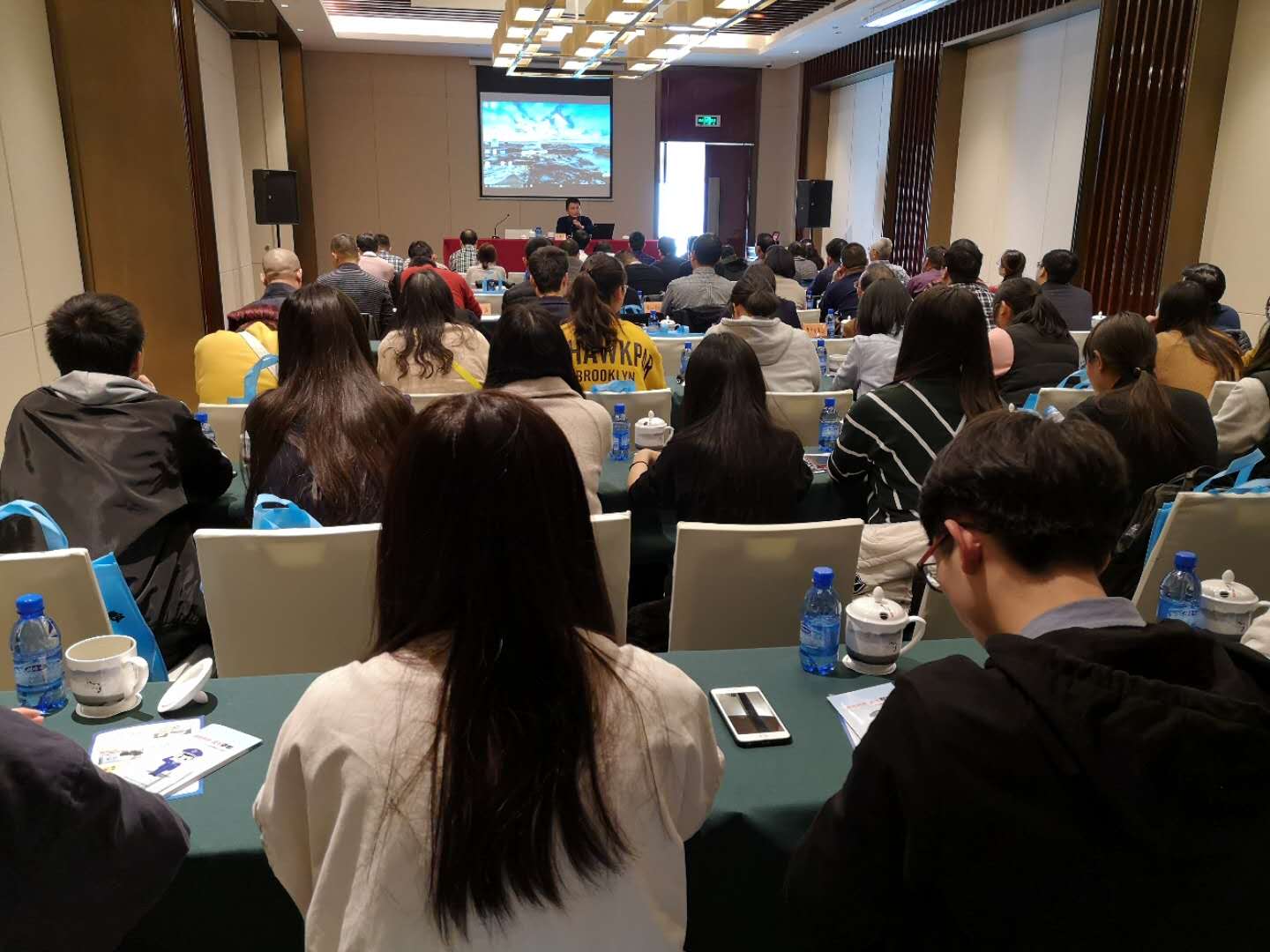 认清形势再出发  湖州反邪凝共识——湖州市反邪教协会举行专题培训会