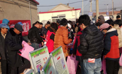 天津市反邪教警示教育“赶大集”拉开帷幕700 天津市反邪教警示教育“赶大集”拉开帷幕700