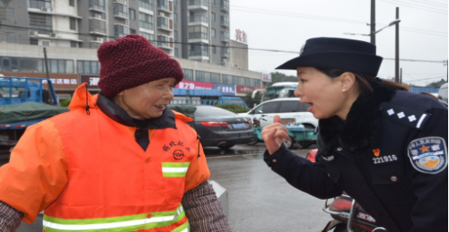9、江苏省无锡市锡北镇:“警民牵手110 携手反邪迎大庆”389 9、江苏省无锡市锡北镇:“警民牵手110 携手反邪迎大庆”389