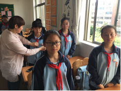 江苏省无锡市梁溪区广瑞路街道广丰新村开展“手牵手 心连心 反邪宣传校园行”活动247 江苏省无锡市梁溪区广瑞路街道广丰新村开展“手牵手 心连心 反邪宣传校园行”活动247