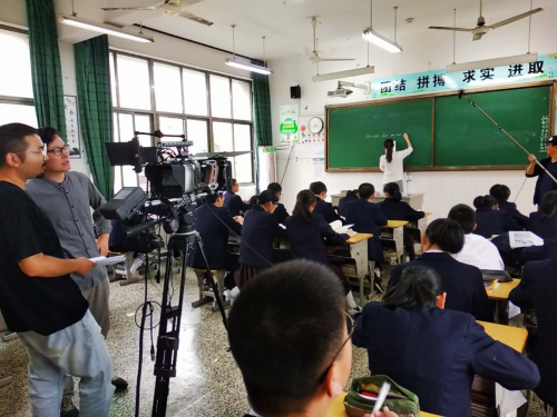 图片2 图片2