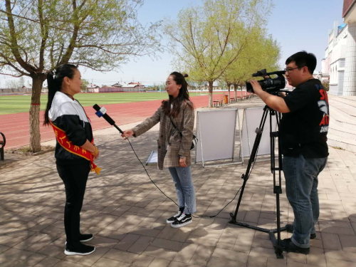 图片2 图片2