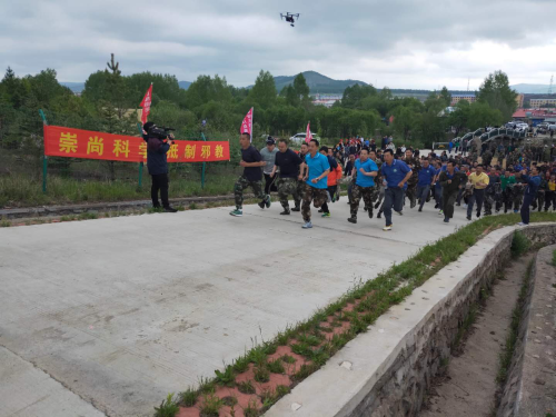 图片2 图片2