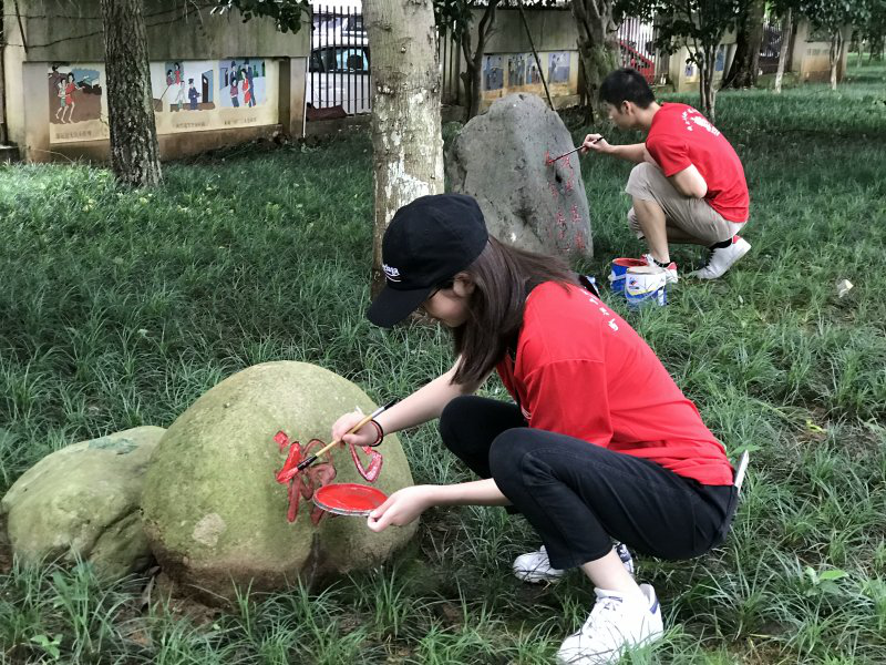 享无邪之美，绘无邪时代——浙江工贸职业技术学院 共绘反邪新时代“新青年下乡”服务队