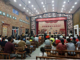 反邪实践团倾情上演反邪纳凉晚会获村民点赞