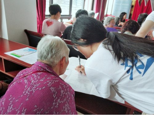 一场别开生面的宣讲——“普法反邪”实践队399 一场别开生面的宣讲——“普法反邪”实践队399