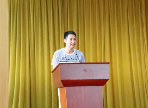 普法与反邪,一场文艺汇演来诠释——“普法反邪”实践队1400 普法与反邪,一场文艺汇演来诠释——“普法反邪”实践队1400