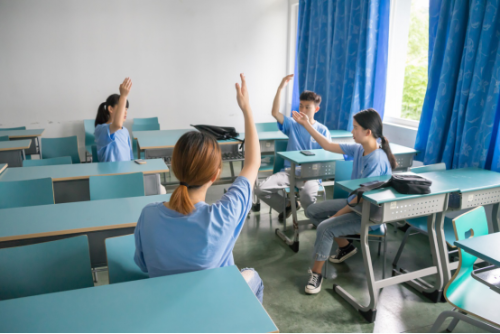 飞扬青春跨海行 反邪舞台送温情1450 飞扬青春跨海行 反邪舞台送温情1450