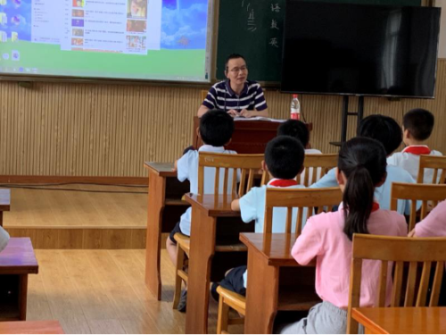 宁波市象山县黄避岙乡将反邪教宣传融入“法律六进”活动752 宁波市象山县黄避岙乡将反邪教宣传融入“法律六进”活动752