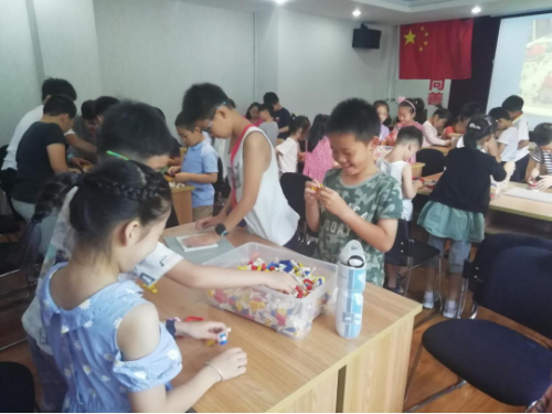 南湖区反邪教协会“反邪小达人”暑期活动丰富多彩1053 南湖区反邪教协会“反邪小达人”暑期活动丰富多彩1053