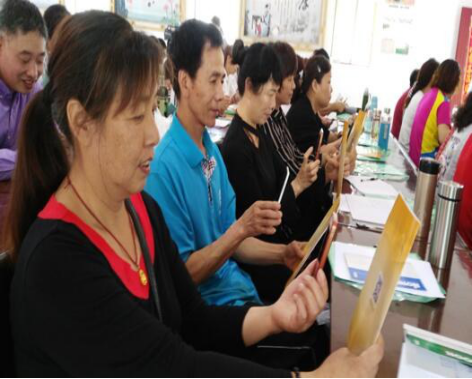 金华市借助全民健身日开展反邪教宣传1090 金华市借助全民健身日开展反邪教宣传1090