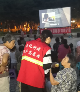 “回味露天电影 ”反邪微电影深受广大居民欢迎499 “回味露天电影 ”反邪微电影深受广大居民欢迎499