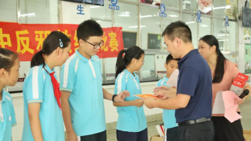 海宁市举办反邪教绘画比赛461 海宁市举办反邪教绘画比赛461