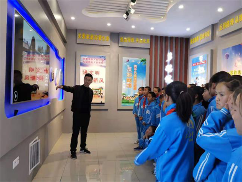 图片16 图片16