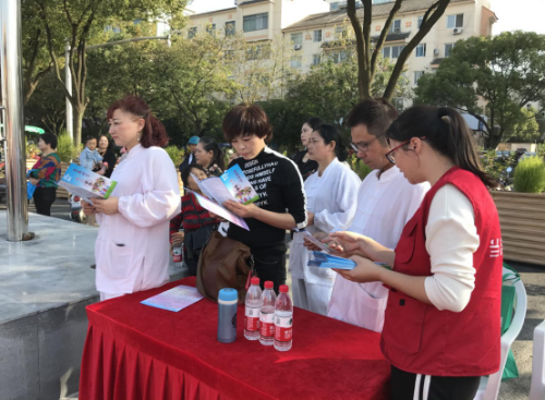 浙江省平湖市开展反邪教宣传走进宗教场所活动279 浙江省平湖市开展反邪教宣传走进宗教场所活动279