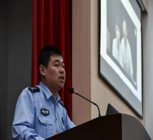 浙江省金华市金东区平安宣传月:反邪教暨法制宣传222 浙江省金华市金东区平安宣传月:反邪教暨法制宣传222