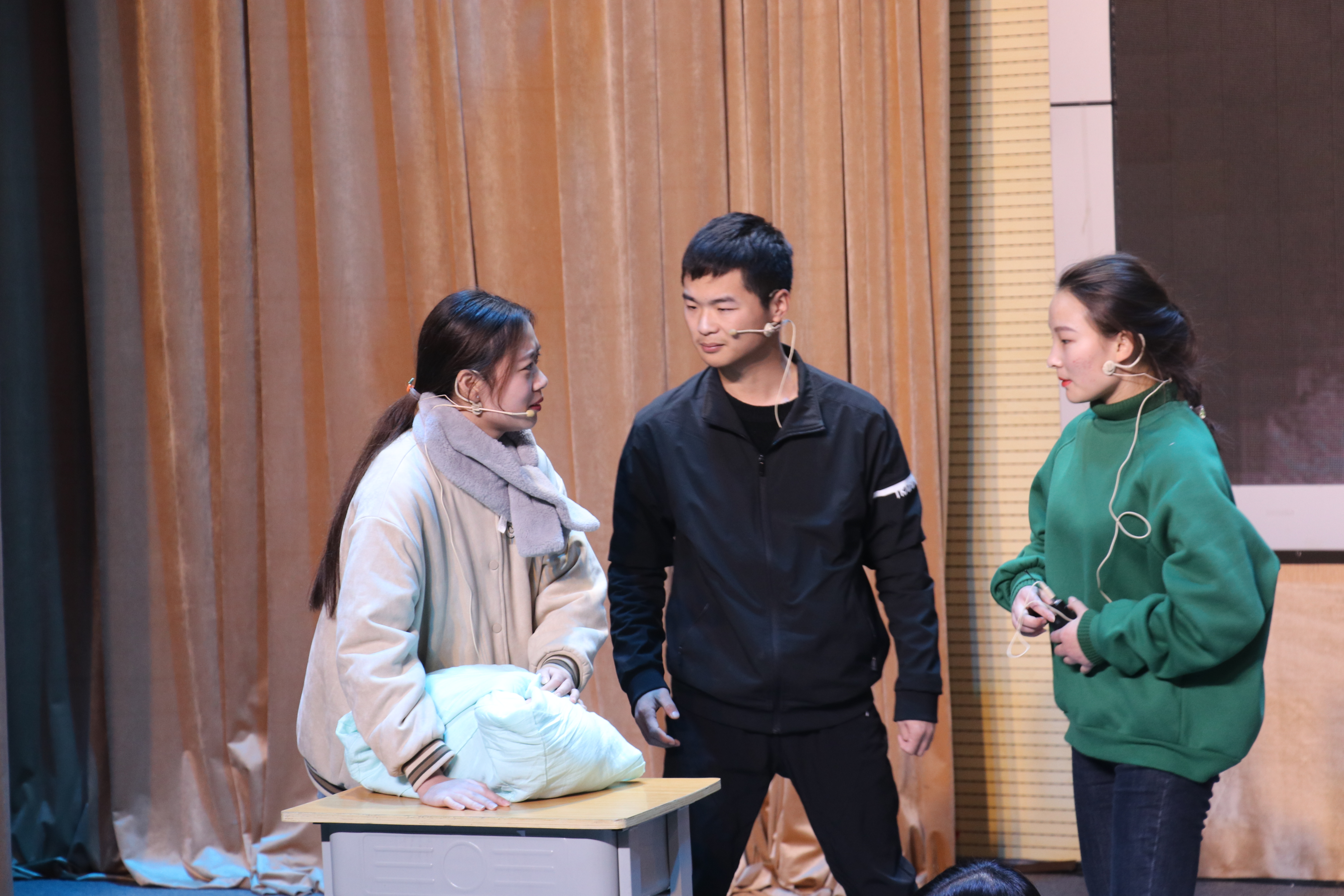 郑州职业技术学院反邪教协会举办“无邪未来、郑职青春”反邪教情景剧大赛