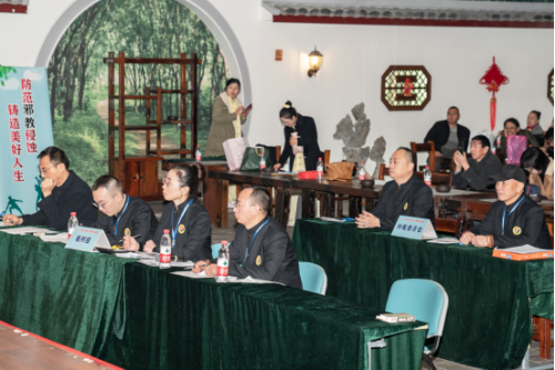 舟山市借助机关太极拳友谊赛开展反邪宣传活动327 舟山市借助机关太极拳友谊赛开展反邪宣传活动327
