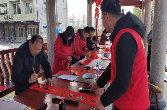 浙江省温州瑞安桐浦镇开展“心无邪˙爱相随”迎新春 反邪教系列宣传活动