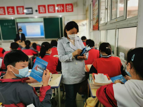 图片4 图片4