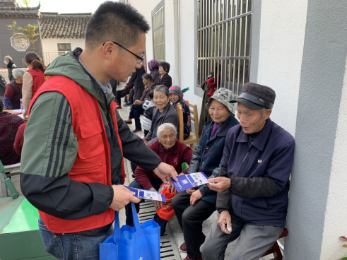 浙江平湖:巧借公益活动平台 加大反邪宣传力度284 浙江平湖:巧借公益活动平台 加大反邪宣传力度284