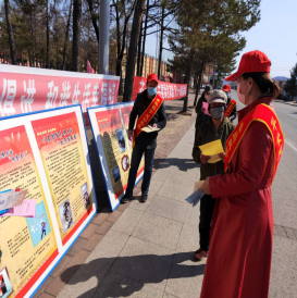 大兴安岭重点国有林管理局甘河林业局开展反邪教宣传提高群众法制观念468 大兴安岭重点国有林管理局甘河林业局开展反邪教宣传提高群众法制观念468