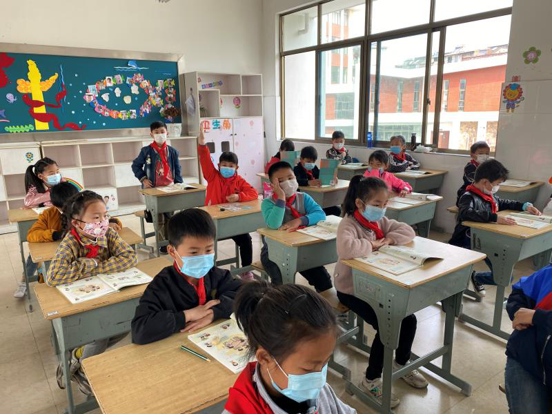 浙江省义乌市“开学第一课”丰富多彩 获得学生和家长的点赞