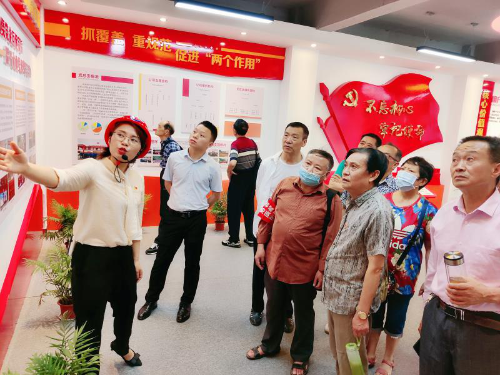 图片12 图片12