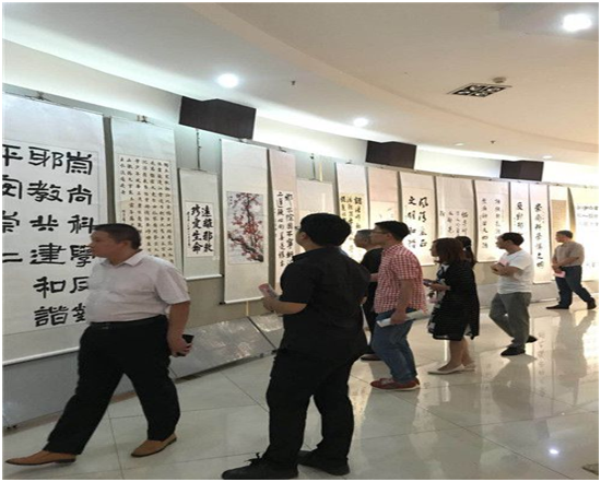 浙江省义乌市借“国际博物馆日”宣传反邪教