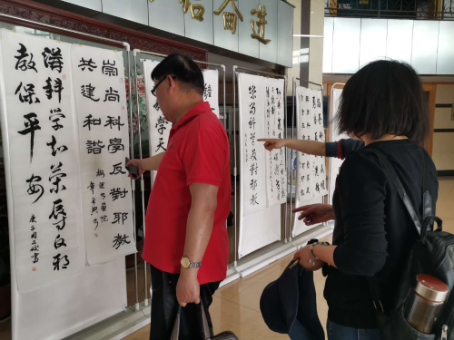 图片2 图片2