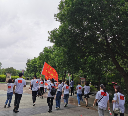 图片2 图片2